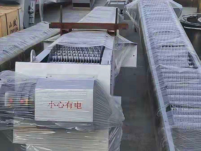 细格栅耙齿钩清污机